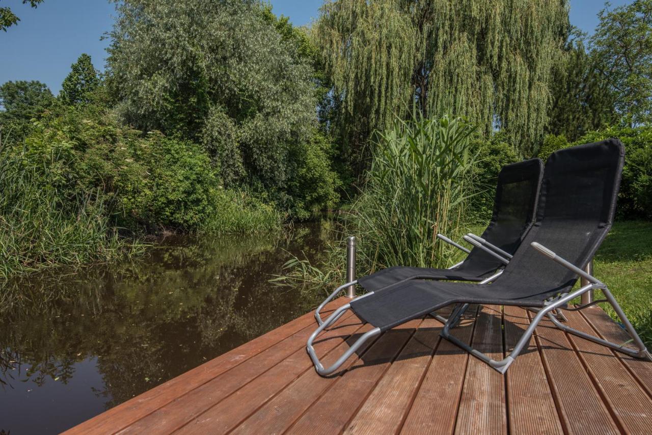 Posteleki Vendeghaz-Nyugalom Szigetei Villa Jula Exterior foto
