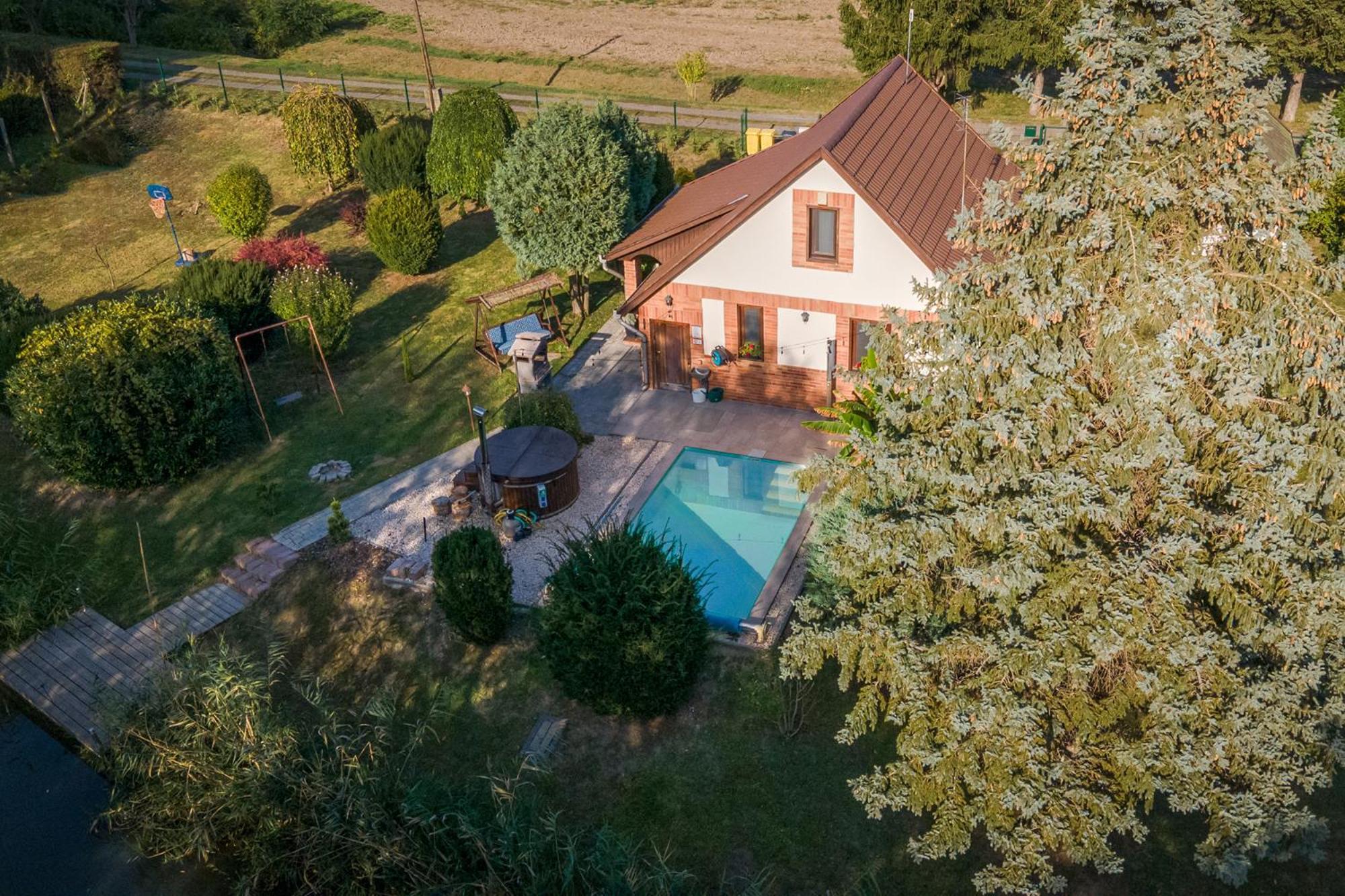 Posteleki Vendeghaz-Nyugalom Szigetei Villa Jula Exterior foto